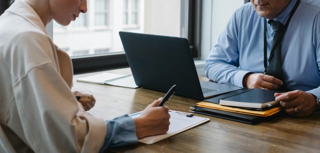 How to Legally Dissolve a Business Partnership