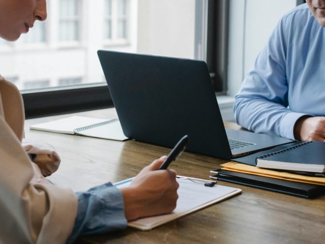 How to Legally Dissolve a Business Partnership